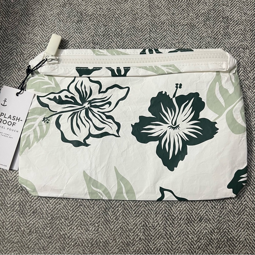 Aloha Collection SMALL Pouch in Town Nori